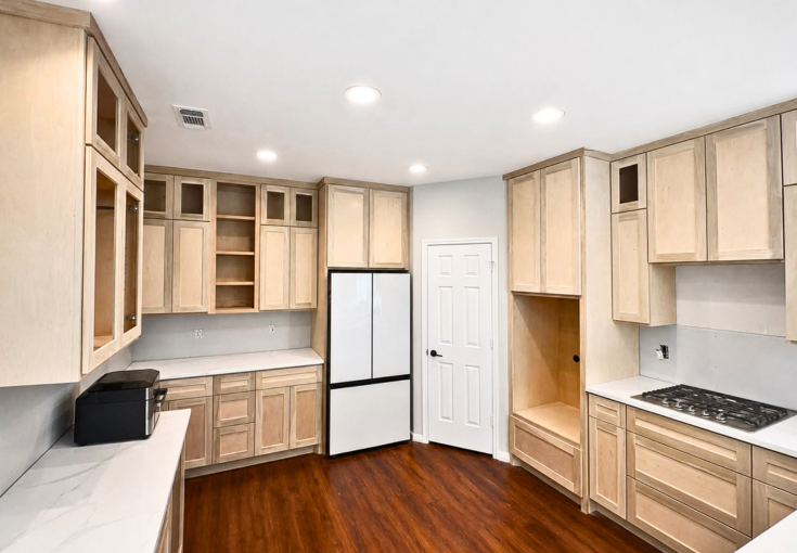 cabinet refinishing specialists